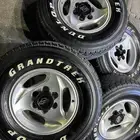 جنوط سنبوسه مع كفرات دنلوب مقاس 275.70.16 بترول فتك