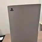 بلايستيشن 5 مع يدين أصلية Playstation 5 with 2 controllers