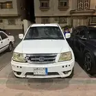 ونيت تاتا 2013 السياره تحتاج مكينه او توضيب للبيع