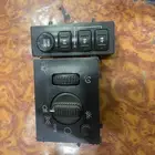 عندي سويتش الانوار جمس بي 100 وسويتش دبل نظيف بي 100