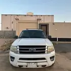 سيارة عائليه