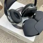 سماعات AirPods Max نضيفه مره وشبه جديده بيع مستعجل