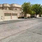 فيلا مميزه للبيع في حي الاندلس