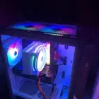 للبيع كمبيوتر تجميعة قوية للألعاب والتصميم