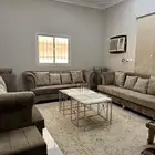 للبيع الكنب والسجاد والطاولات