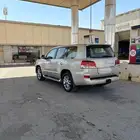 سلام عليكم للبيع لكزس 2013شد بلاده ماشي 184الف