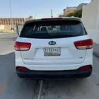 كيا سورينتو 2015