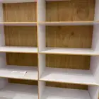 للبيع دولاب شبه جديد