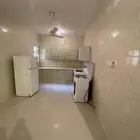 شقه و غرف للايجار طريق المدينه العسكريه يوميه أسبوعي