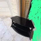 طاولة تلفزيون