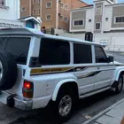 سفاري نيسان موديل 1995