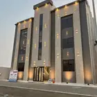 للبيع ادوار بمخطط 9 مساحة 260 متر