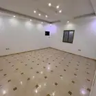 للبيع شقه 4 غرف وصاله مستخدمه نظيفه بدر 91