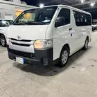 باص تويوتا 15 راكب موديل 2014 بنزين