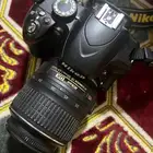 كاميرا نيكون 3200 بحاله جيده