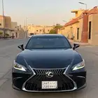 لكزس2023