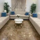 كنب خمس قطع نظيف استخدام بسيط وخالي من العيوب