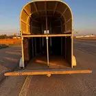 عربة نقل خيل