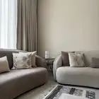للبيع اثاث صاله كامل كنب وطاولات وسجاد شبه جديد