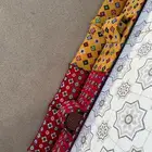 جلسه ارضيه تراثيه شتويه ل8اشخاص قماش مخمل لونين اصفر وحمر