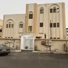 دور وشقتين و ملحق للبيع