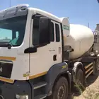 خلاط خرسانة