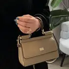 شنط دولتشي اند غابانا نسائيه شامل التوصيل ودفع عند الاستلام