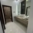 فله دورين وملحق جميع الخدمات متوفره خميس مشيط