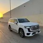 لاندكروزر GXR L4 2022
