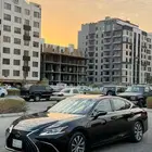 لكزس 250 ESموديل 2021