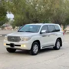 لاند كروزر vxr 2009 للي يدور النظيف بدي وكاله