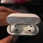 سماعات AirPods Pro 4 بدون كرتون اصليه