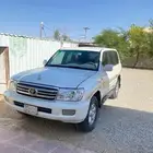 للبيع جيب لاندكروزر 2006 ديزل