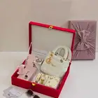 بوكس نسائي