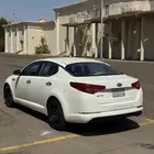 KIA OPTIMA 2013 (price negotiable)