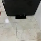 شاشة مستعملة للبيع