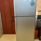 ثلاجه سامسونق نضيفه