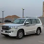 تويوتا جكسار 2016 بريمي فل كامل 8سلندر (تم البيع)