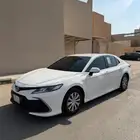 للبيع كامري 2024 نظيف