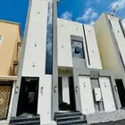 للبيع روف علوي مع ملحق درج خارجي فقط بسعر 670 الف