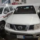 نيسان نيفارا  موديل 2015 قير و مكينه على الشرط مفحوص و مجدد