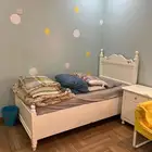 غرفه نوم بحالة شبة جديدة