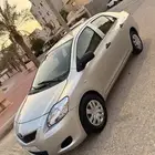 للبيع يارس 2010نظيف