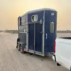 للبيع عربة فور وليم فاخره ونظيفه