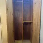 سرير ودولاب
