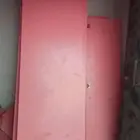 اعرض هذا الدولاب 14قطعه جديد بمساميره 8درف و8بيبان ودروج