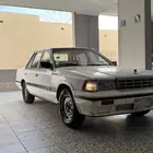 نيسان لوريل 1988