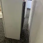 ثلاجة للبيع المستعجل