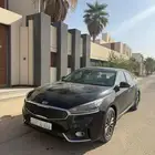 كيا كادنزا اسود 2017