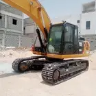 بوكلين حفار سواق هندي مع رخصه ارمكو لايجار اليومي والشهري